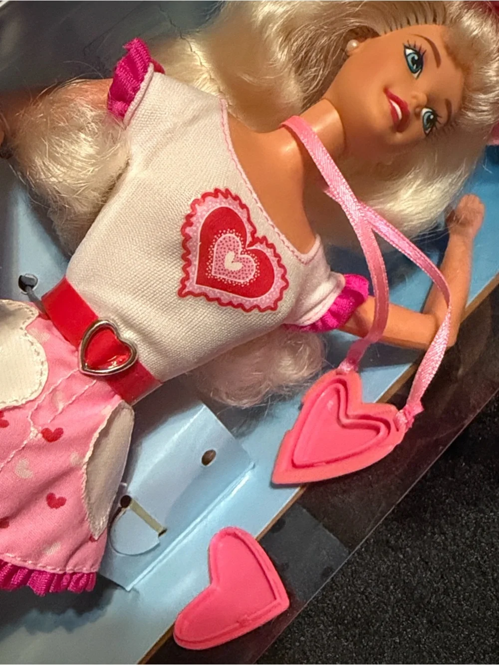1996 Mattel Valentine Fun Barbie Doll Special Edition